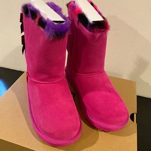 Ugg Bailey Bow Plaid Punk Pink Boots Size 4 NWB
